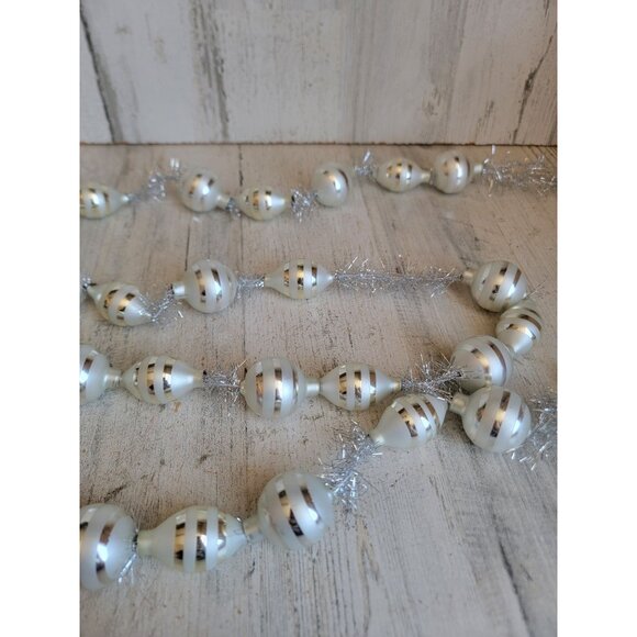 Vintage ball blown glass Garland silver stripe Xmas home decor - Picture 12 of 12